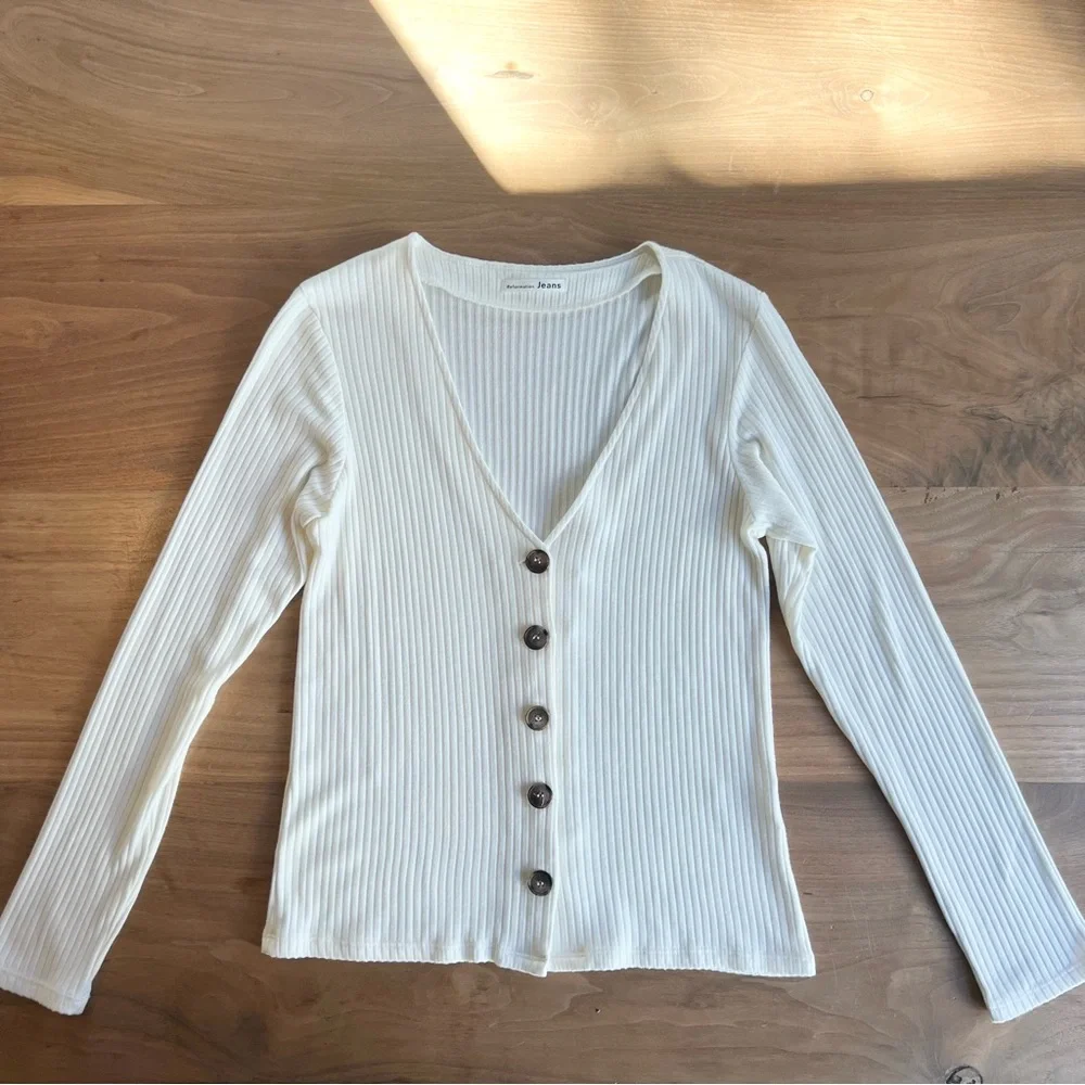 NWOT Reformation Jeans Iris Ivory Ribbed V-Neck Cardigan Top Size Medium - Picture 6 of 12